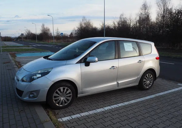 samochody osobowe Renault Grand Scenic cena 20900 przebieg: 247000, rok produkcji 2011 z Legnica